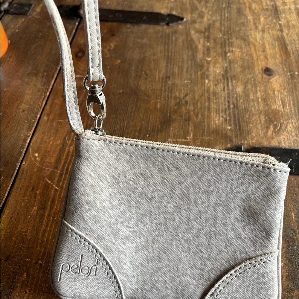 Elegant Gray Wristlet Clutch - Picture 3 of 6